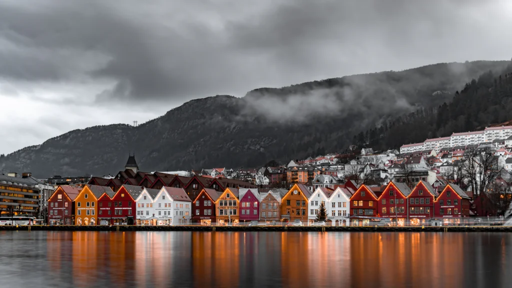 Oslo & Bergen by Rail — 5 Nights (2 Oslo + 3 Bergen)