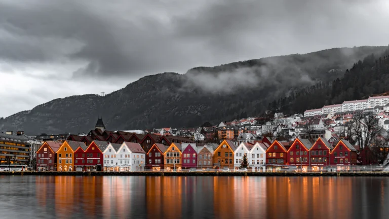 Oslo & Bergen by Rail — 5 Nights (2 Oslo + 3 Bergen)