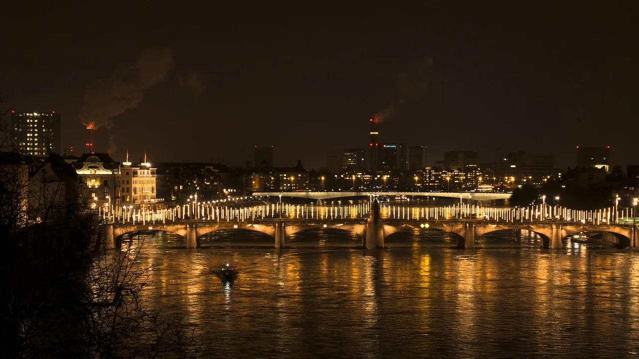 A bridge over the Rhine in Basel at night