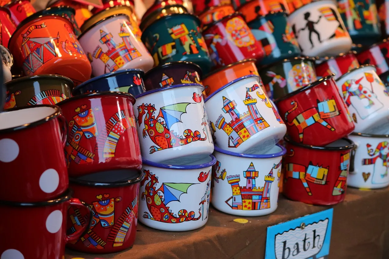 Decorated mugs on a Colmar Christmas market stall